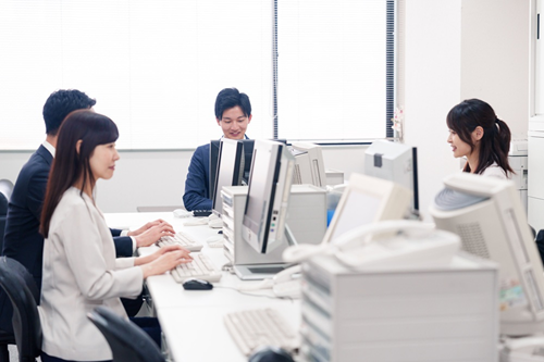 自治体における総務事務センターの立ち上げ事例と運営のポイント