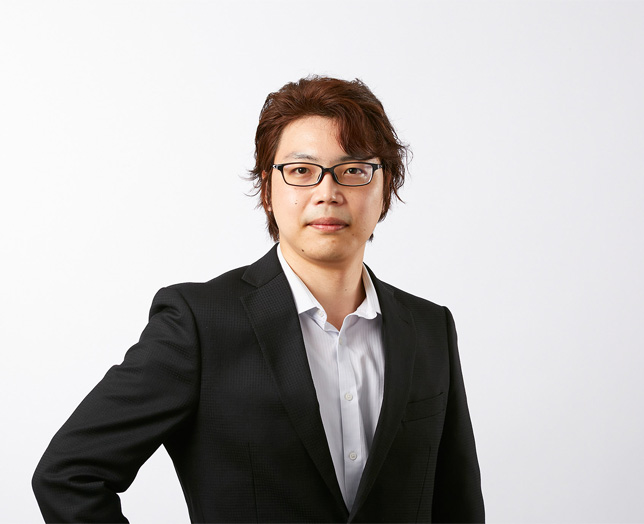 インタビューに応じた男性社員