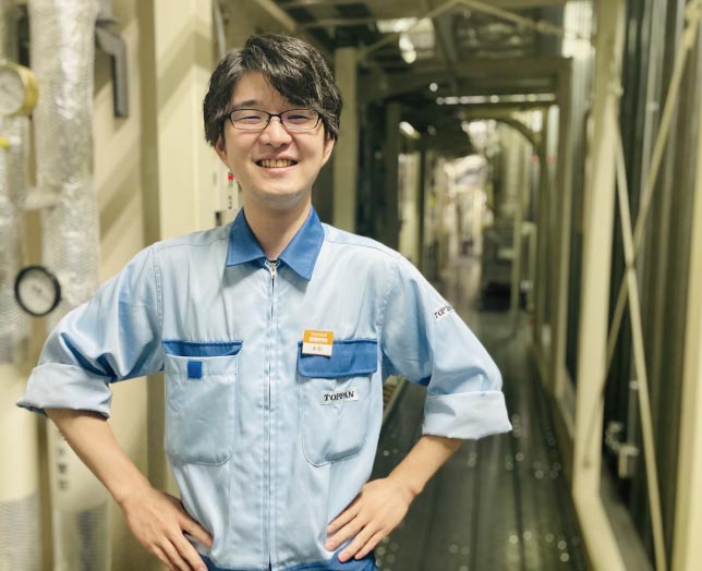 インタビューに応じた男性社員
